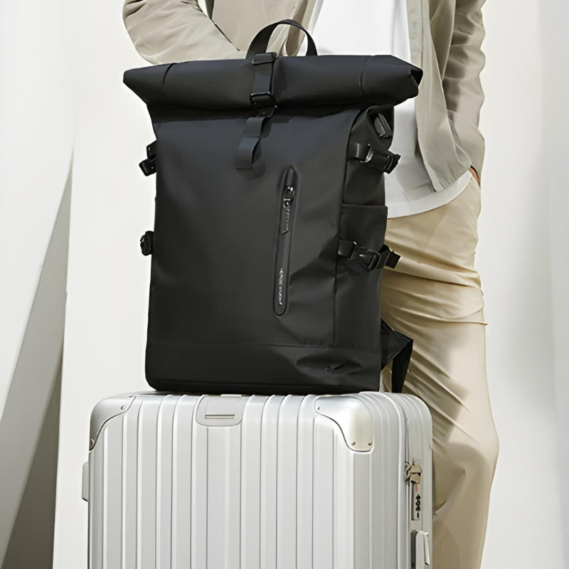 rolltop wasserdichter rucksack in der hand getragen - Grün - Schwarz - Grau - Rosa - Marineblau