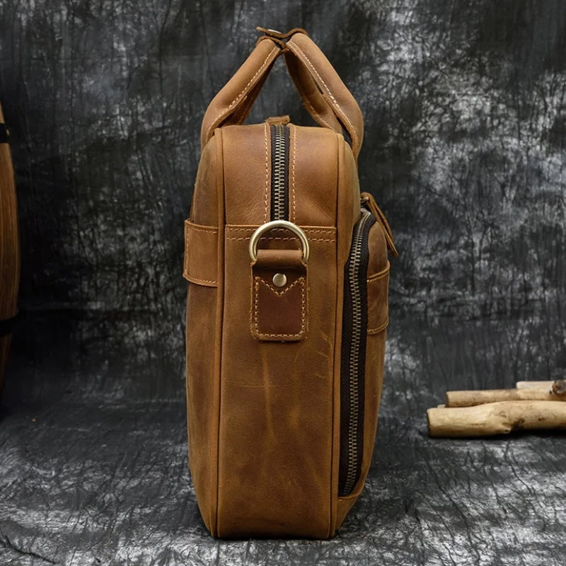 laptop tas leder herren nahaufnahme reißverschluss - Glänzendes Braun - Glänzendes Schwarz - Mattes Braun - Kamel Matt