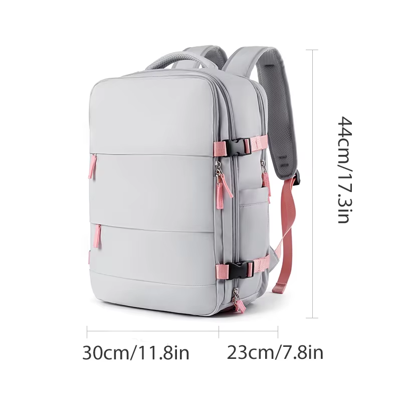 rucksack design frau nahaufnahme reißverschluss - Grau Erweiterbar - Beige 1 - Beige 2 - Beige Erweiterbar - Grün 1 - Grün 2 - Grün 3 - Grün Erweiterbar - Dunkles Graugrün 2 - Dunkelgrün Erweiterbar - Schwarz 1 - Schwarz 2 - Schwarz Erweiterbar - Braun 1