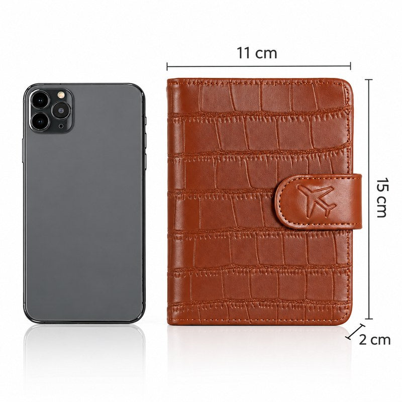 Portefeuille de voyage femme marron, comparaison de taille avec un smartphone, dimensions 11 x 15 x 2 cm