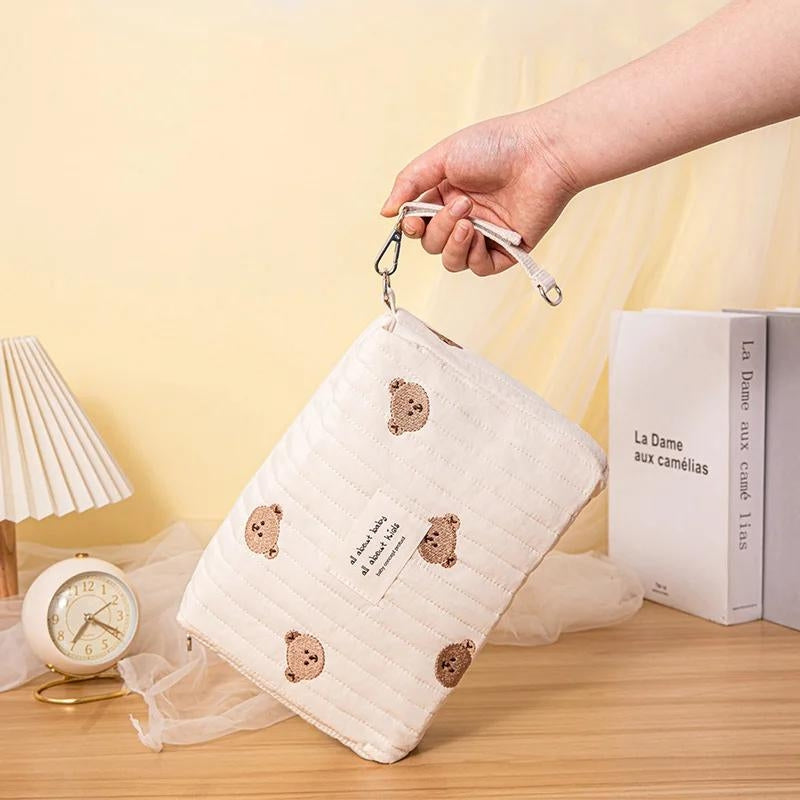 kulturtasche baby komfort - Muster Kleiner Bär - Hasenmotive - Eichhörnchen-Muster - Bärenmotive - Rosenblütenmuster - Olivenblüten Muster